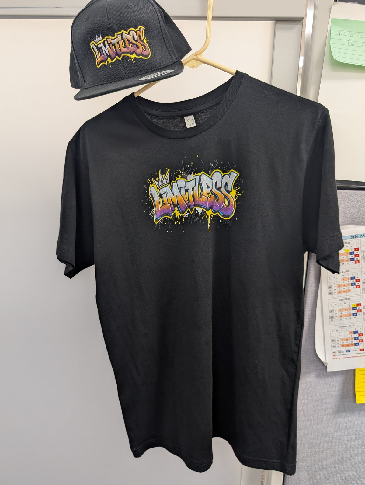 Graffiti tee limitless